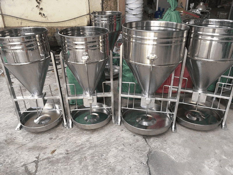 máng ăn tự động