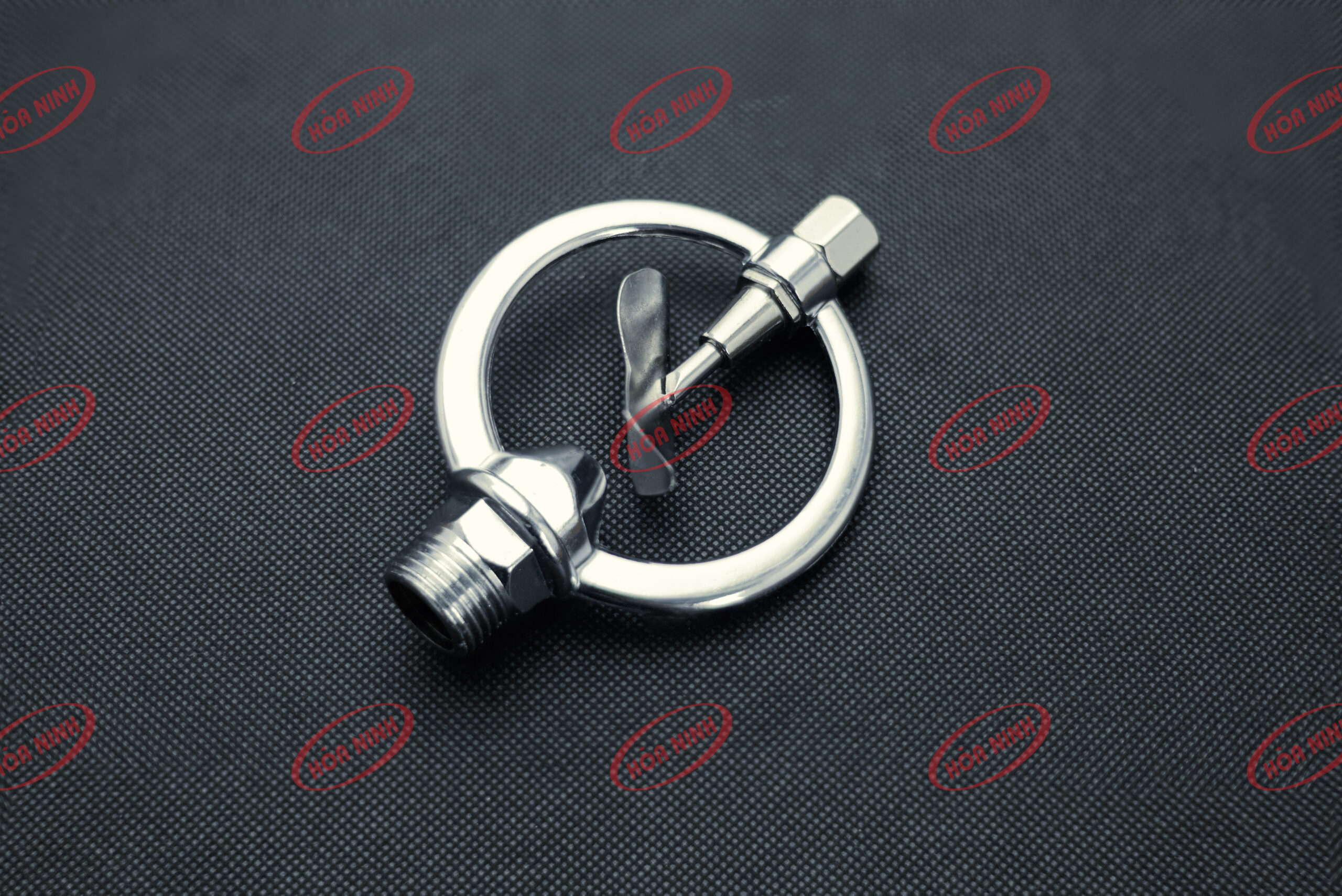 voi nuoc xoay inox 2 copy